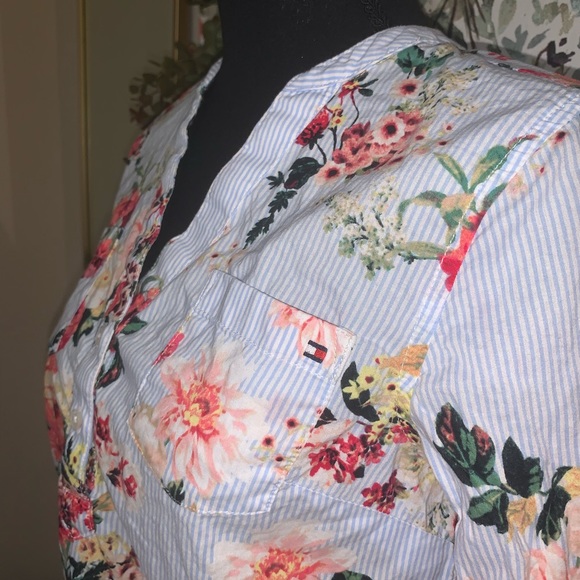 Tommy Hilfiger | Long Sleeve Dress Shirt - Picture 3 of 4